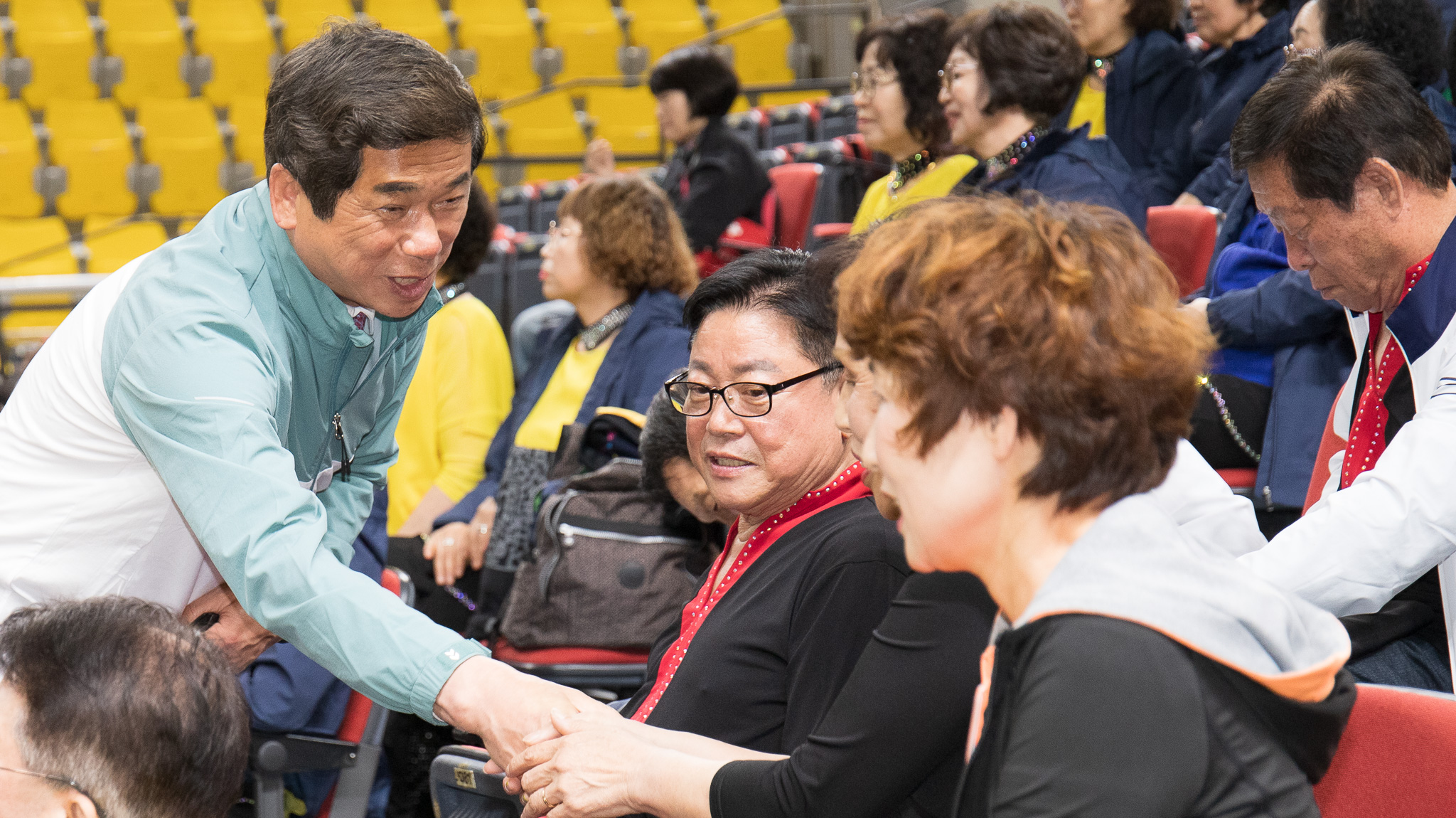 20260410_제21회 충북어르신생활체육대회 격려3